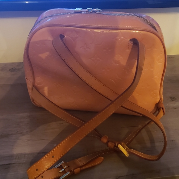 Louis Vuitton Backpack/Purse - Picture 7 of 8